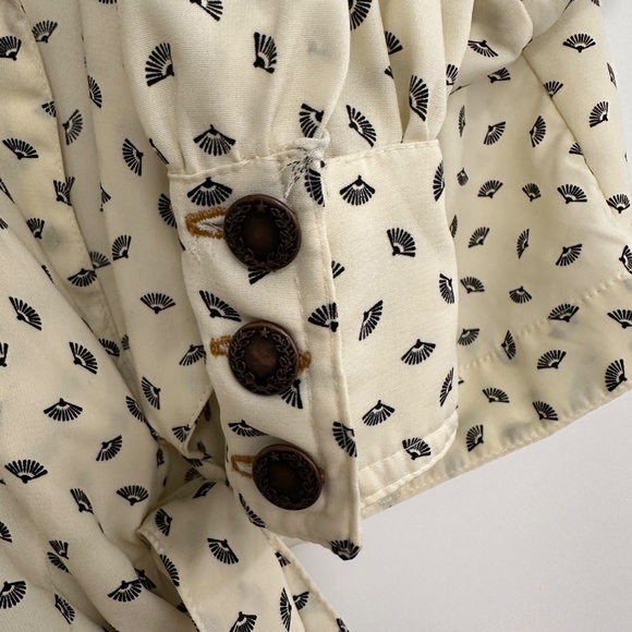 Soul Sister Clothing Blouse, S - Picture 5 of 7